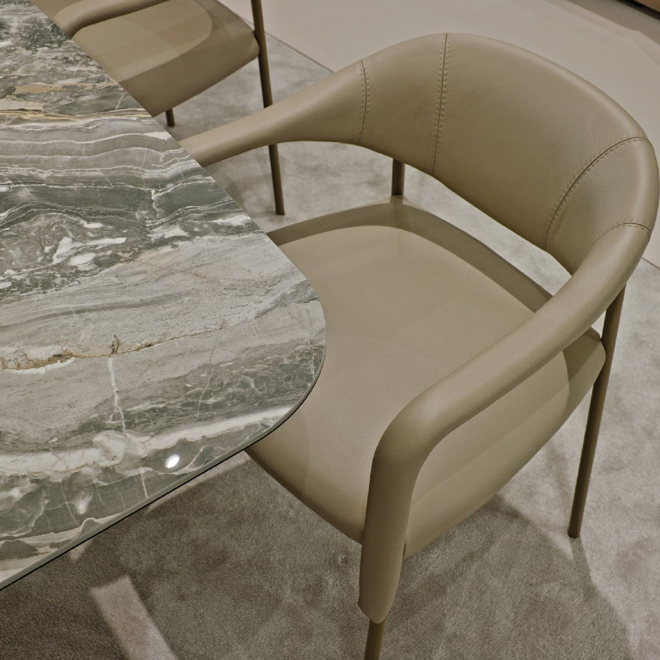 01_DANDY_SPIDER Chair