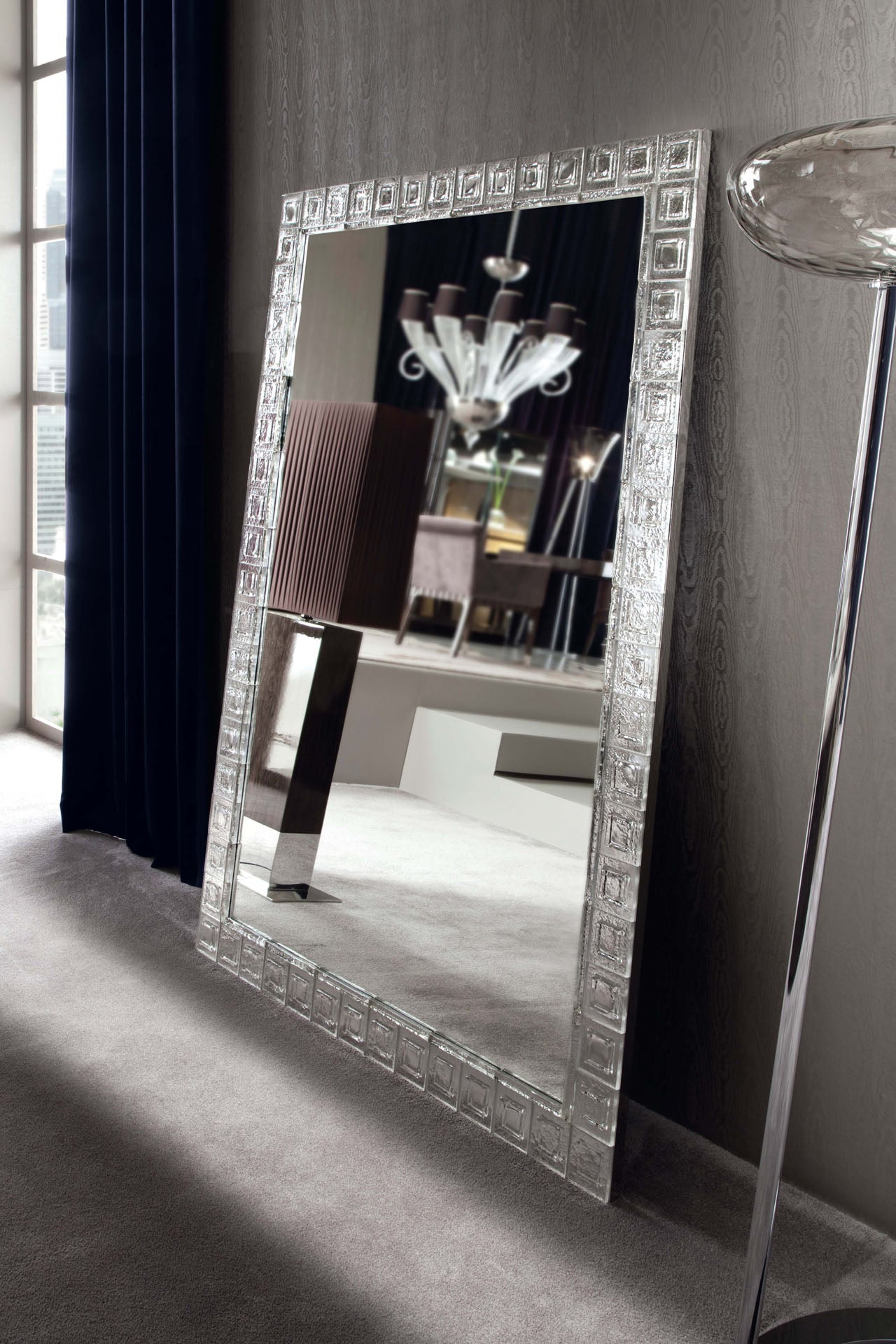 ABSOLUTE MURANO floor mirror