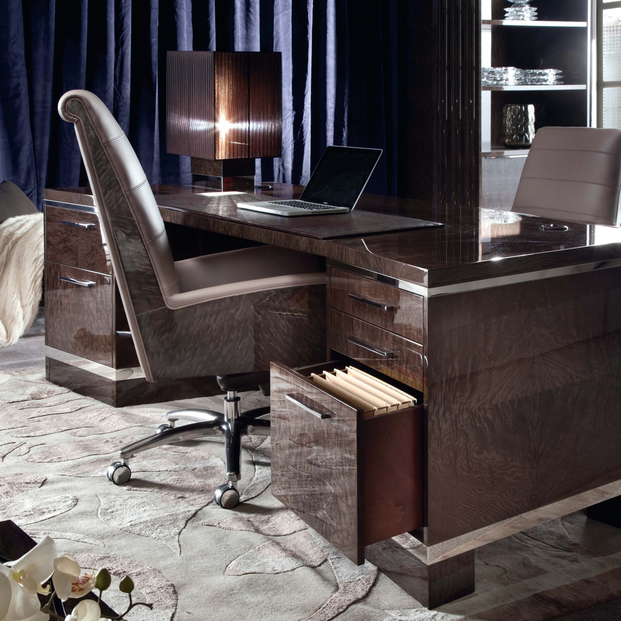 ABSOLUTE executive chair2a