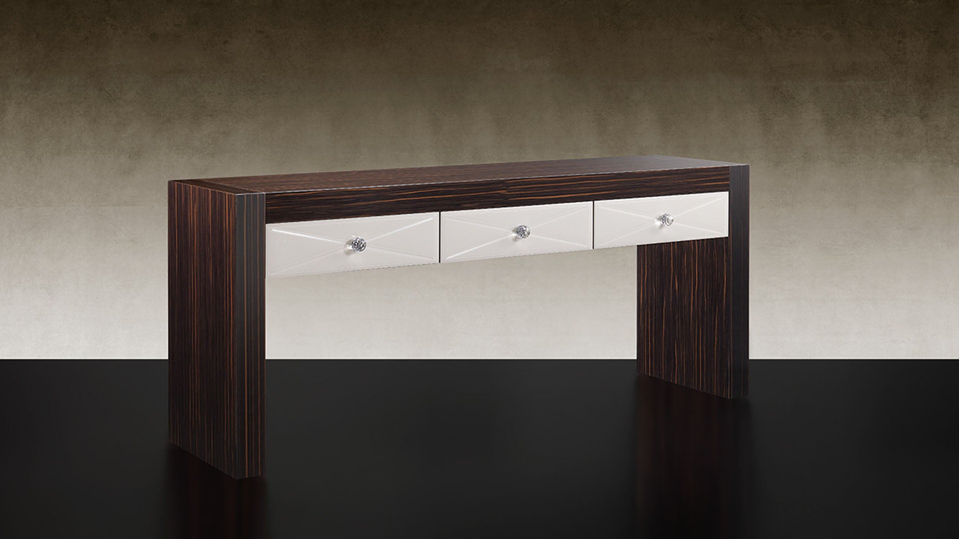 Avantgarde console long2