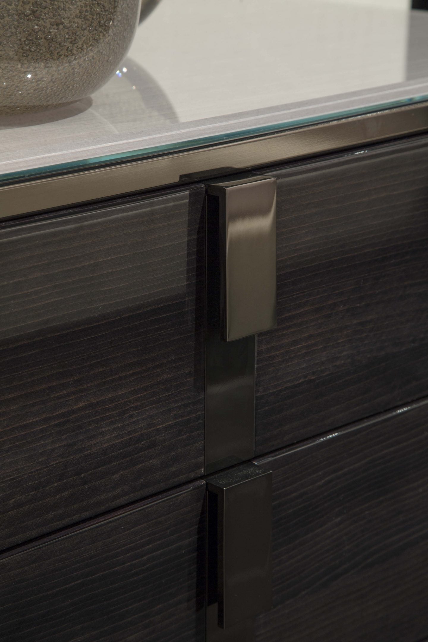 BLACK AND MORE tall boy4