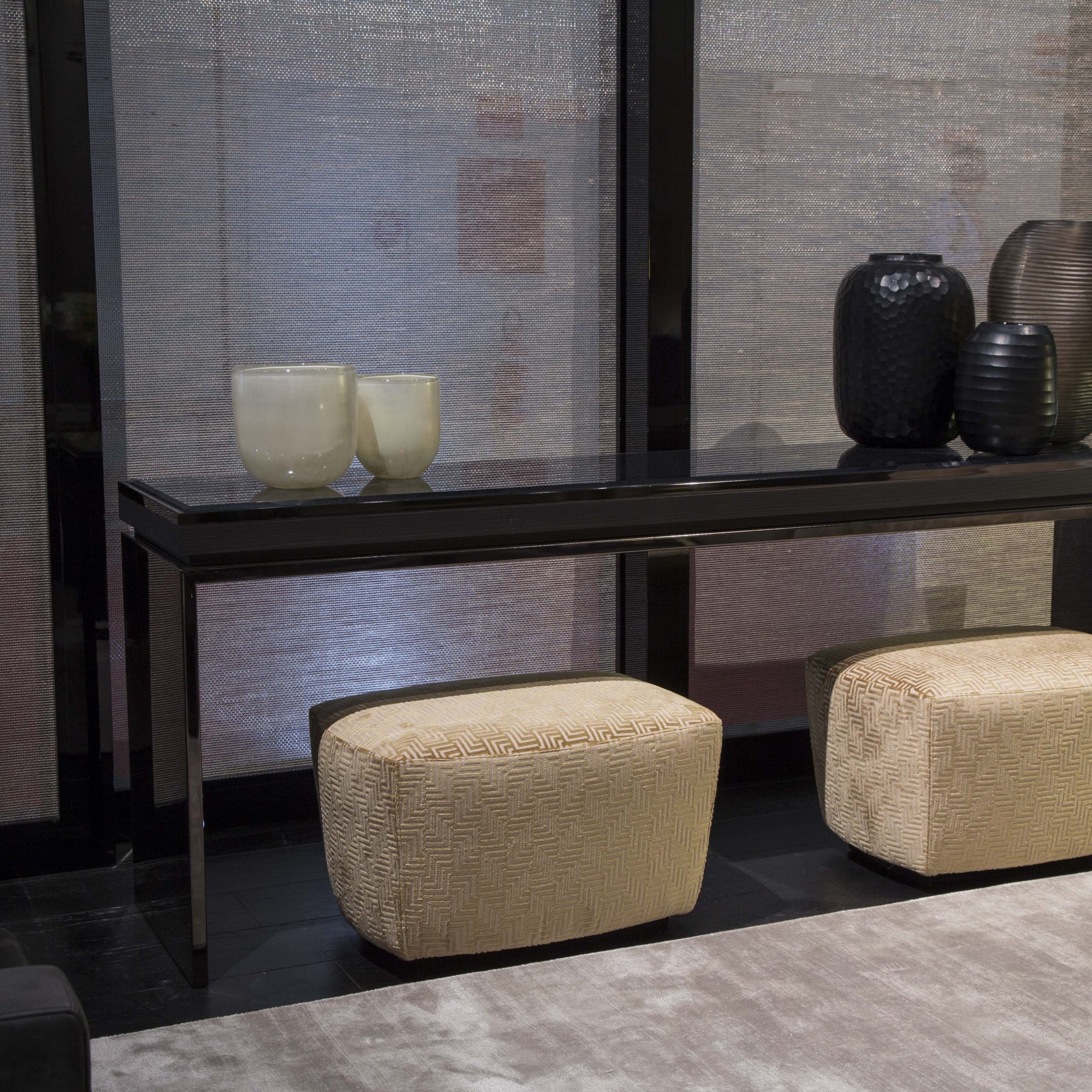 Black and More ottoman