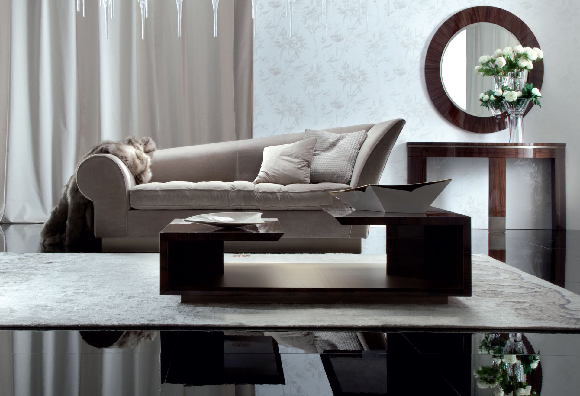 COLISEUM coffee table3