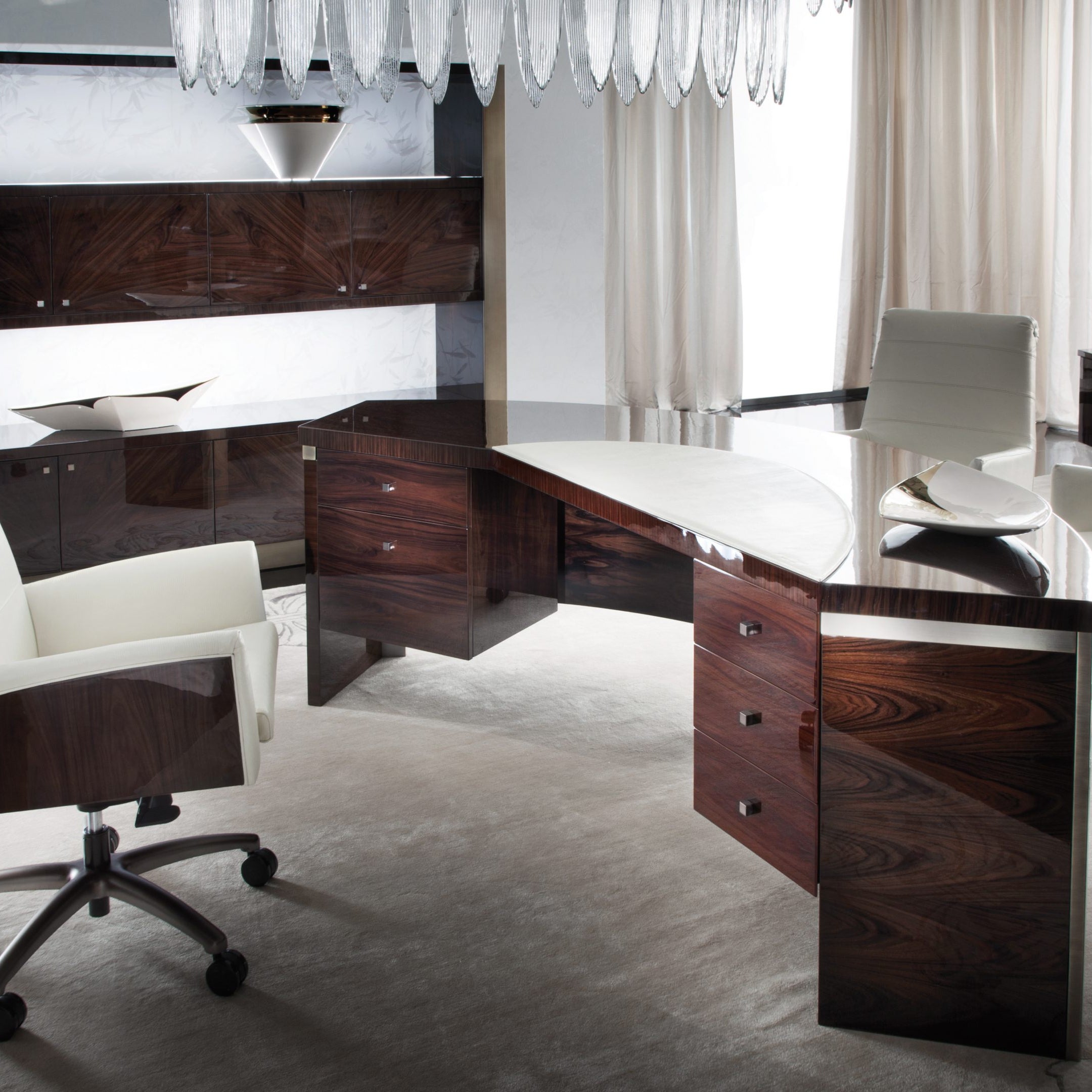 COLISEUM executive chair3a