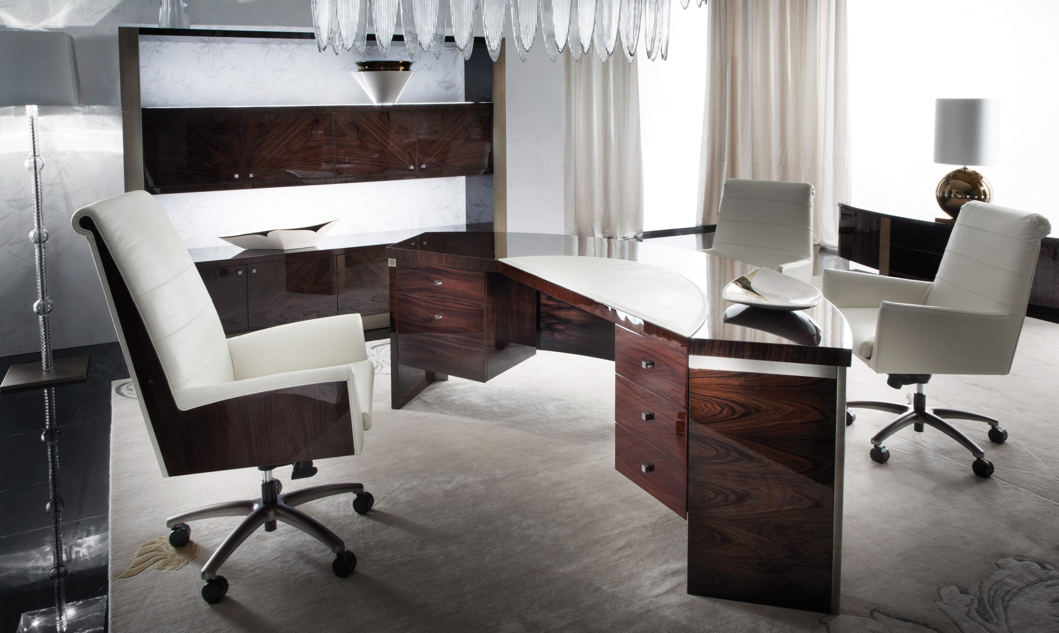 COLISEUM executive chair3a