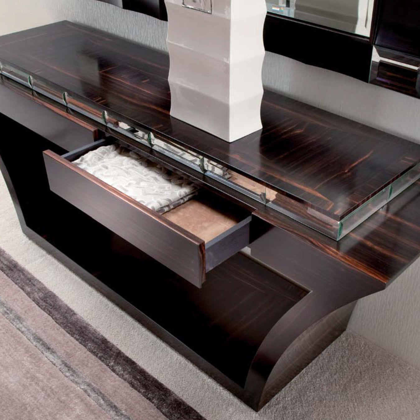 cat_DAYDREAM_2013_web.pdf