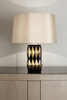 DIAMANTE table lamp