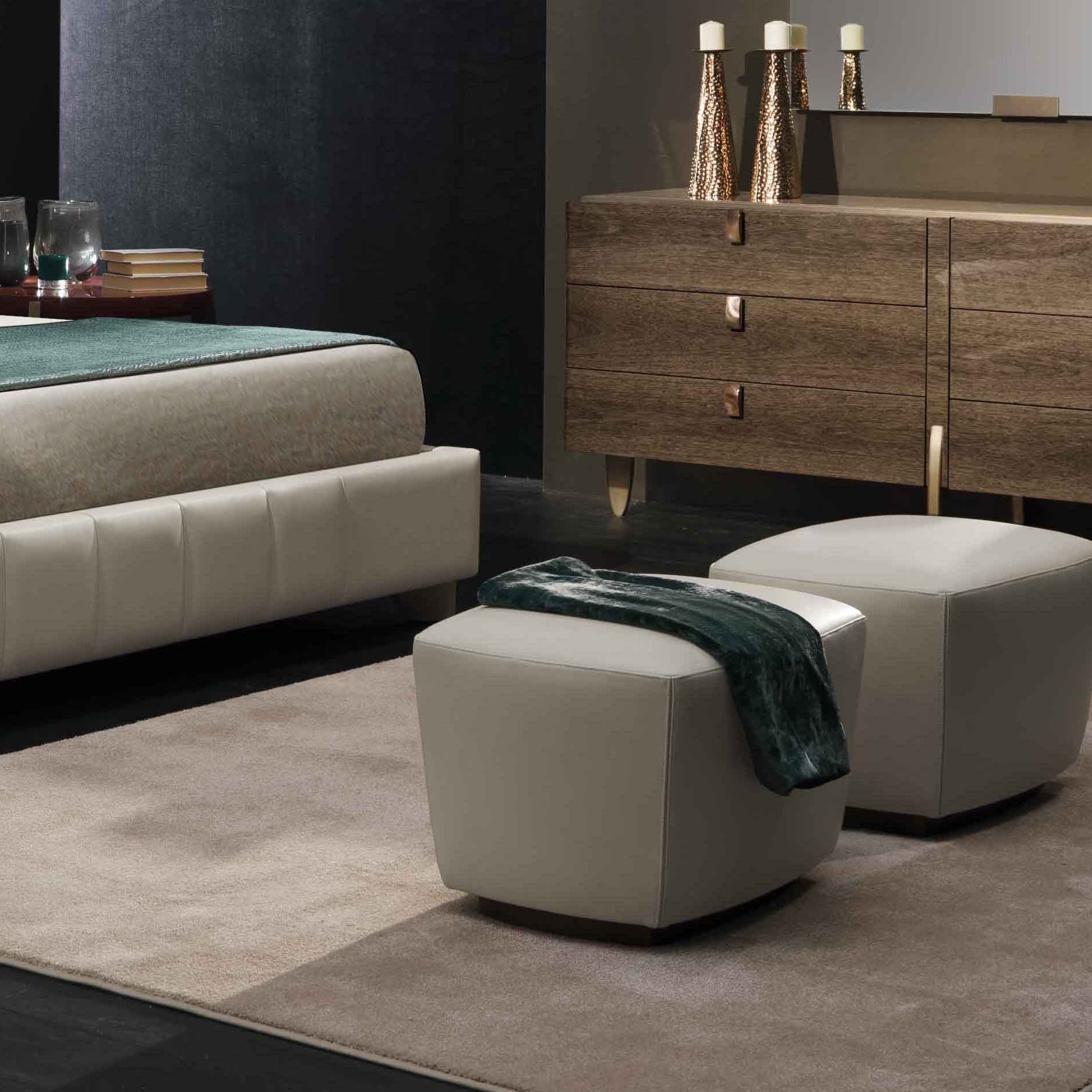 Fashion Affair ottoman1