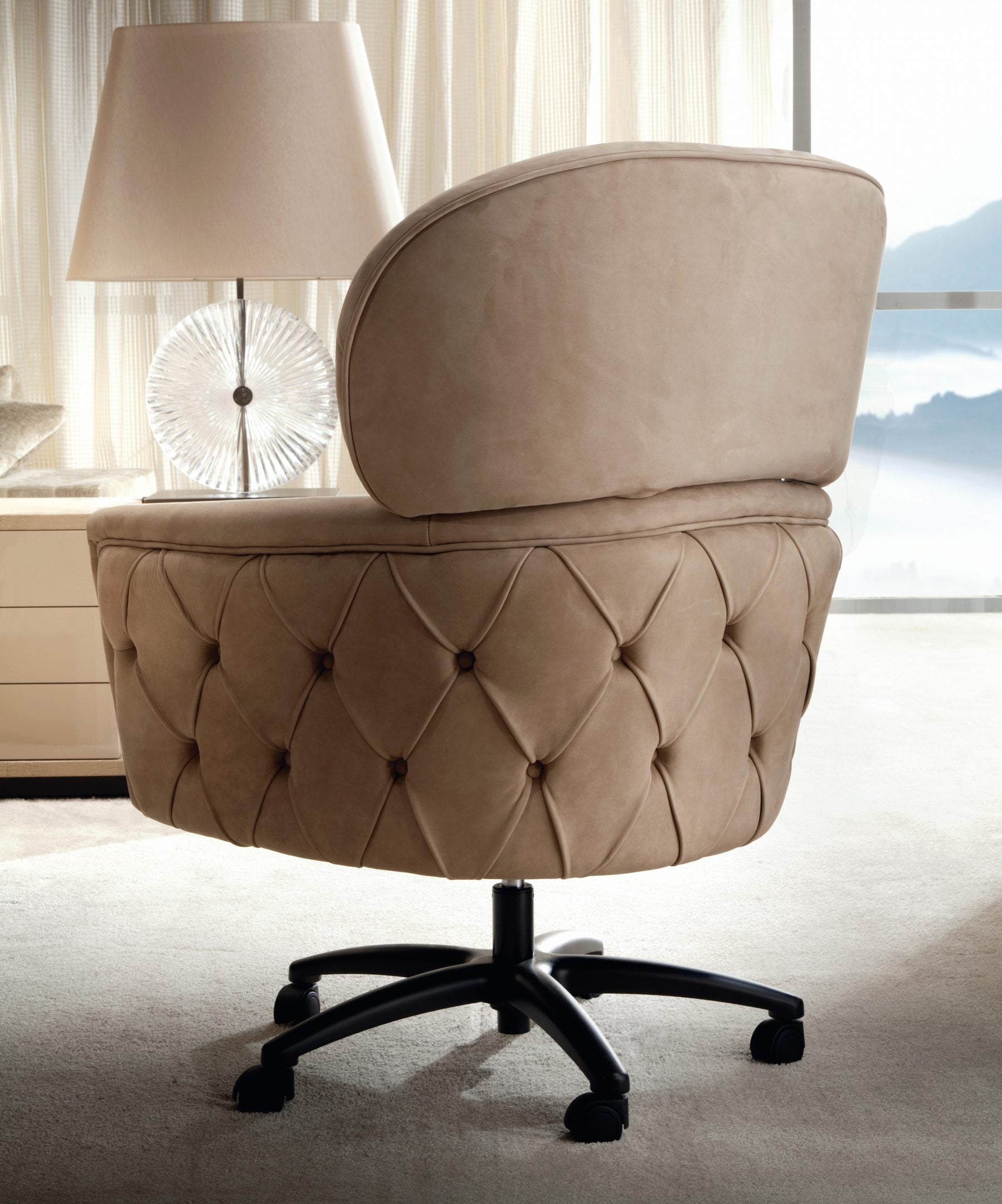 LIFETIME executive chair1a