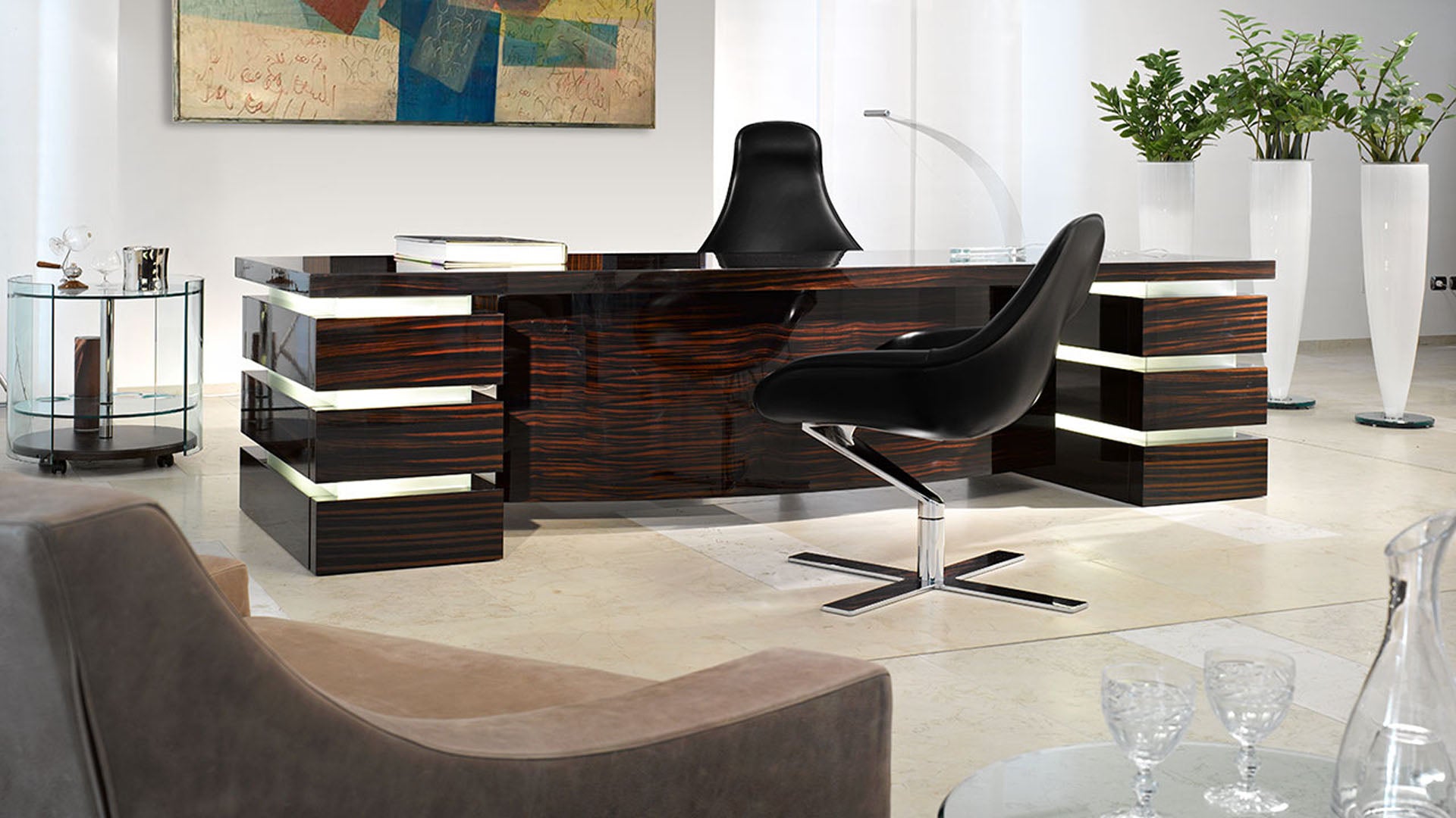 LUCE office desk