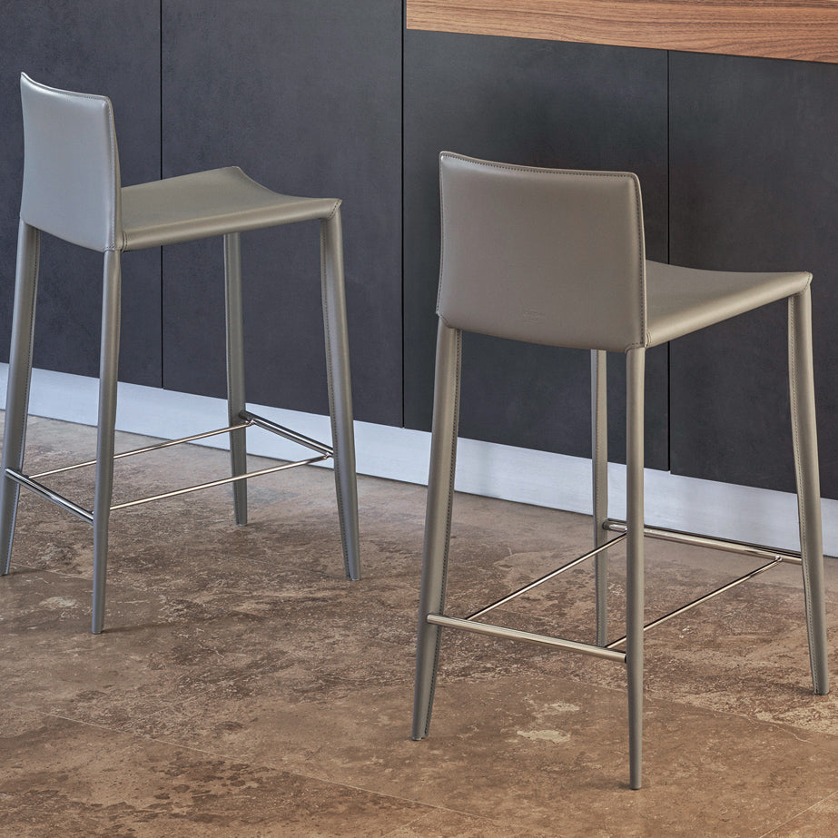 Linda Bar stool