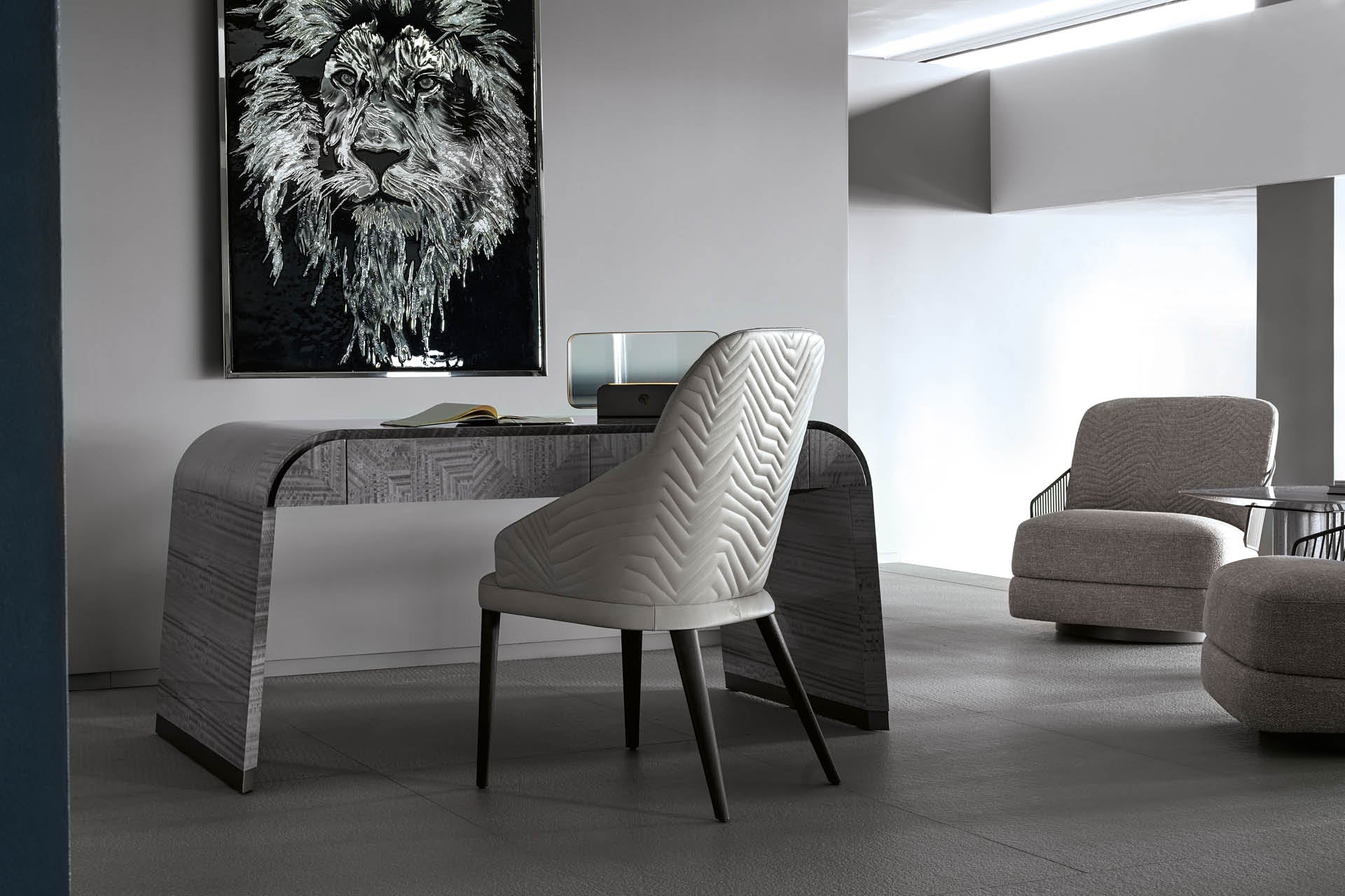 Moonlight_homeoffice_desk4