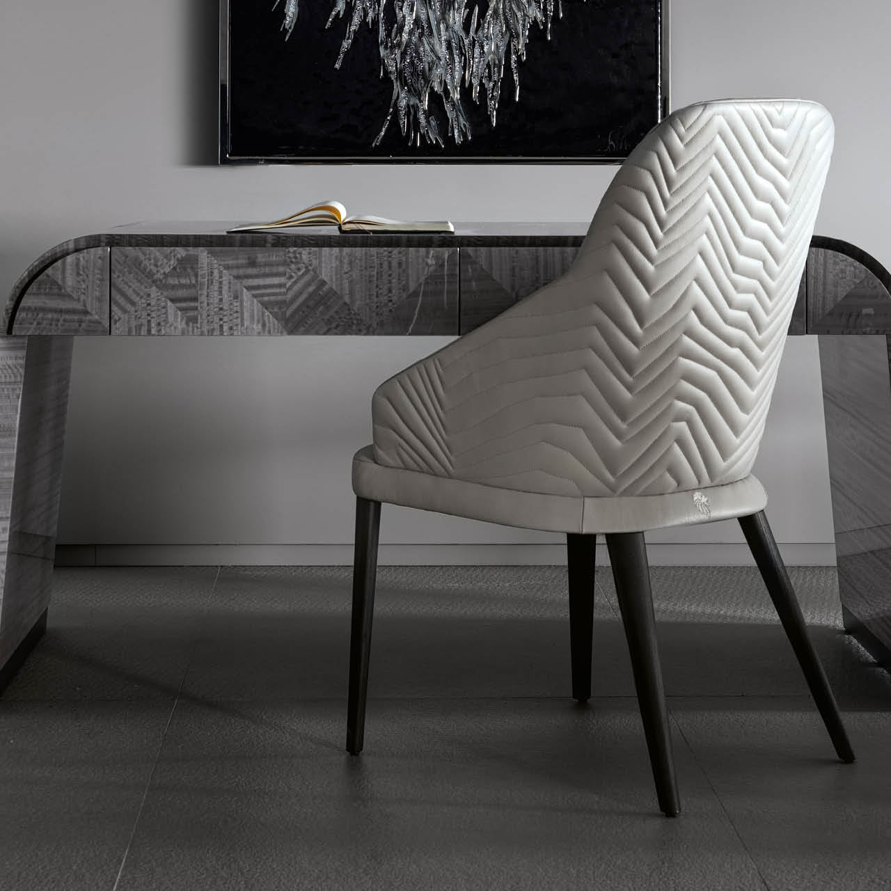 Moonlight_homeoffice_desk5