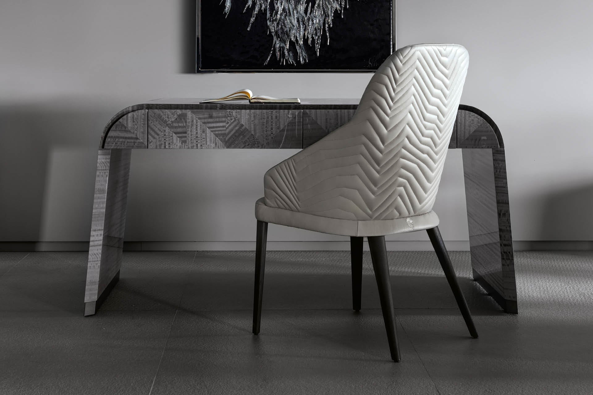 Moonlight_homeoffice_desk5