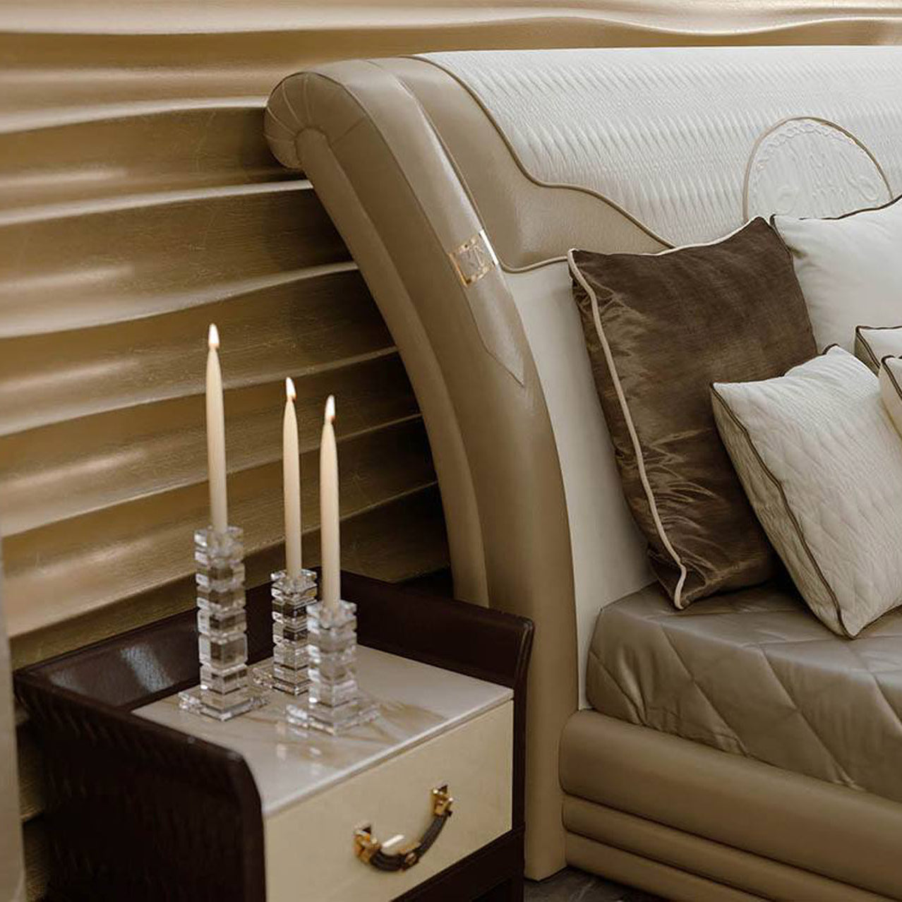 Numerotre Bedside Table2