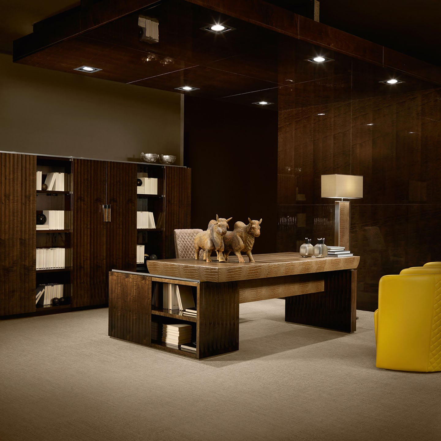 RED CARPET bookcase1