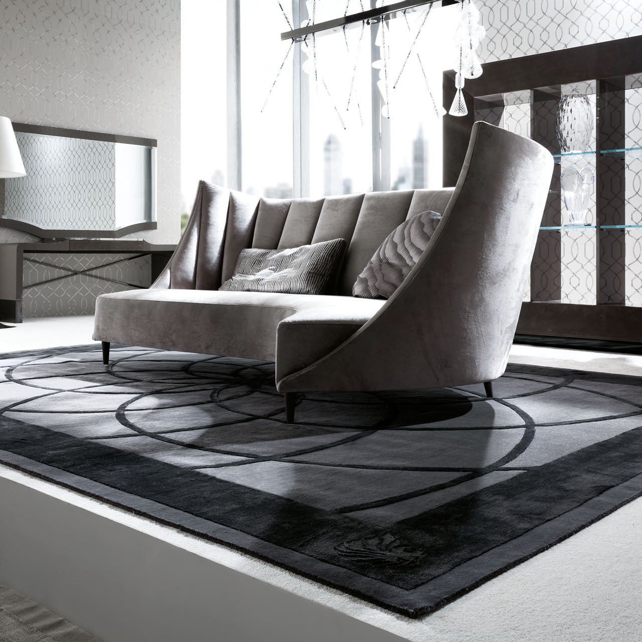 VISION chase lounge2