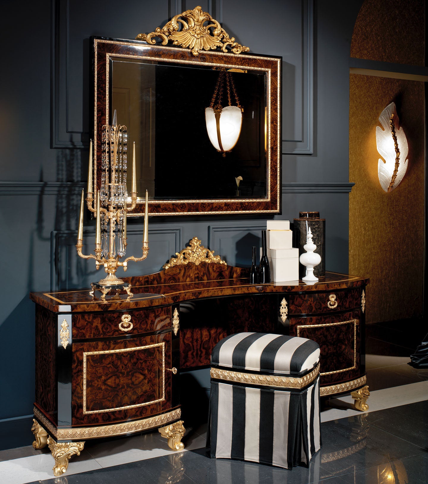 Volga-Dressing-Table