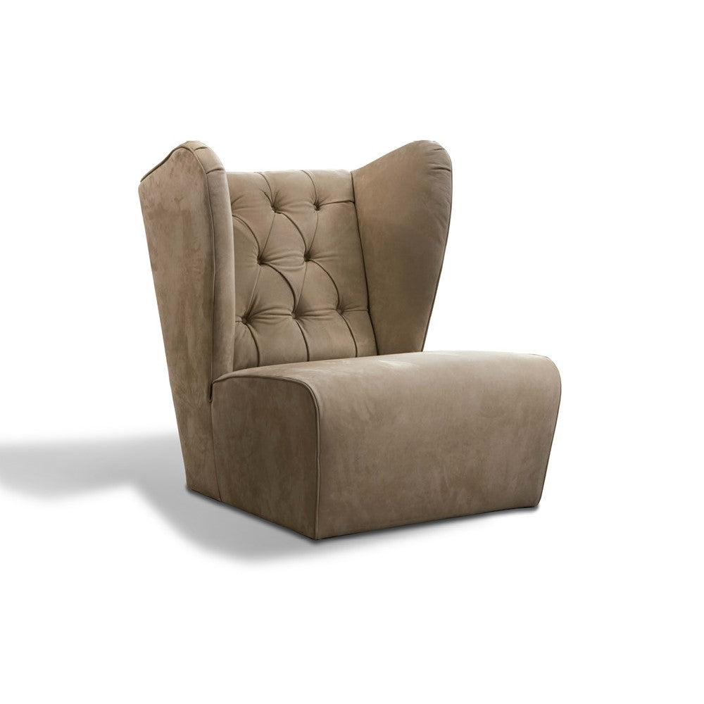 arm_chair_buttoned_back