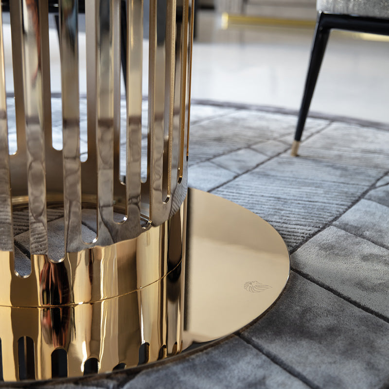 charisma_round_table2