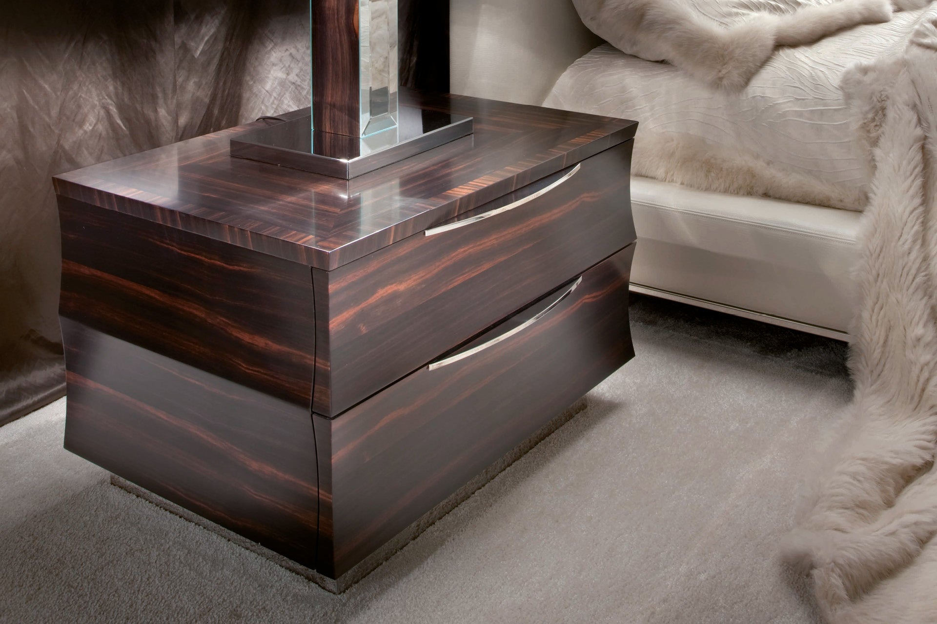 daydream_night_table3