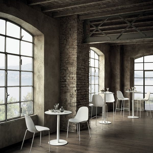 mood_34-31_m306_z031_club_52-93_m306_pa04_3