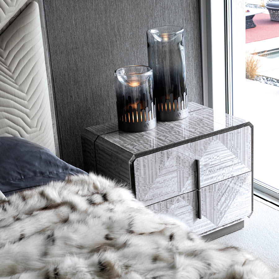 moonlight_night_table3