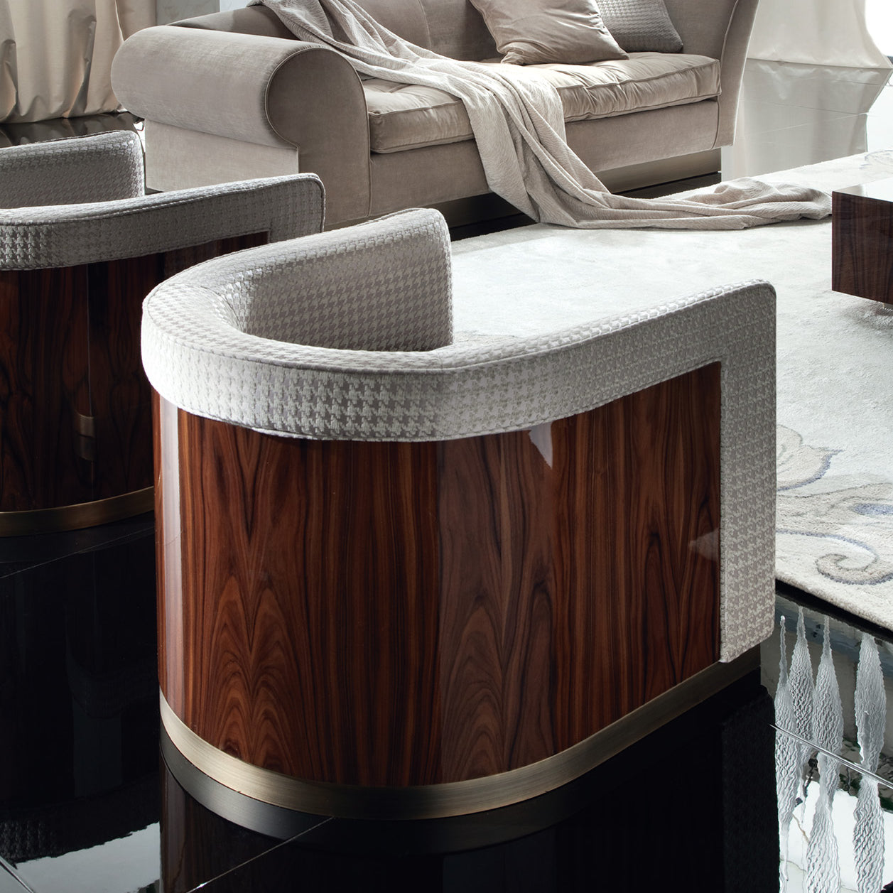 occasional_armchair3-1