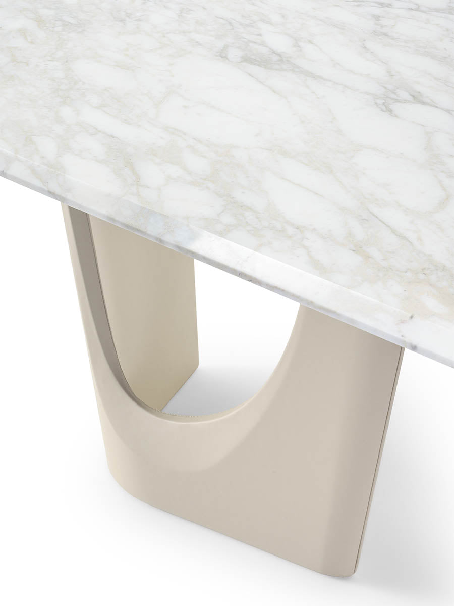 pinnacle-table-2