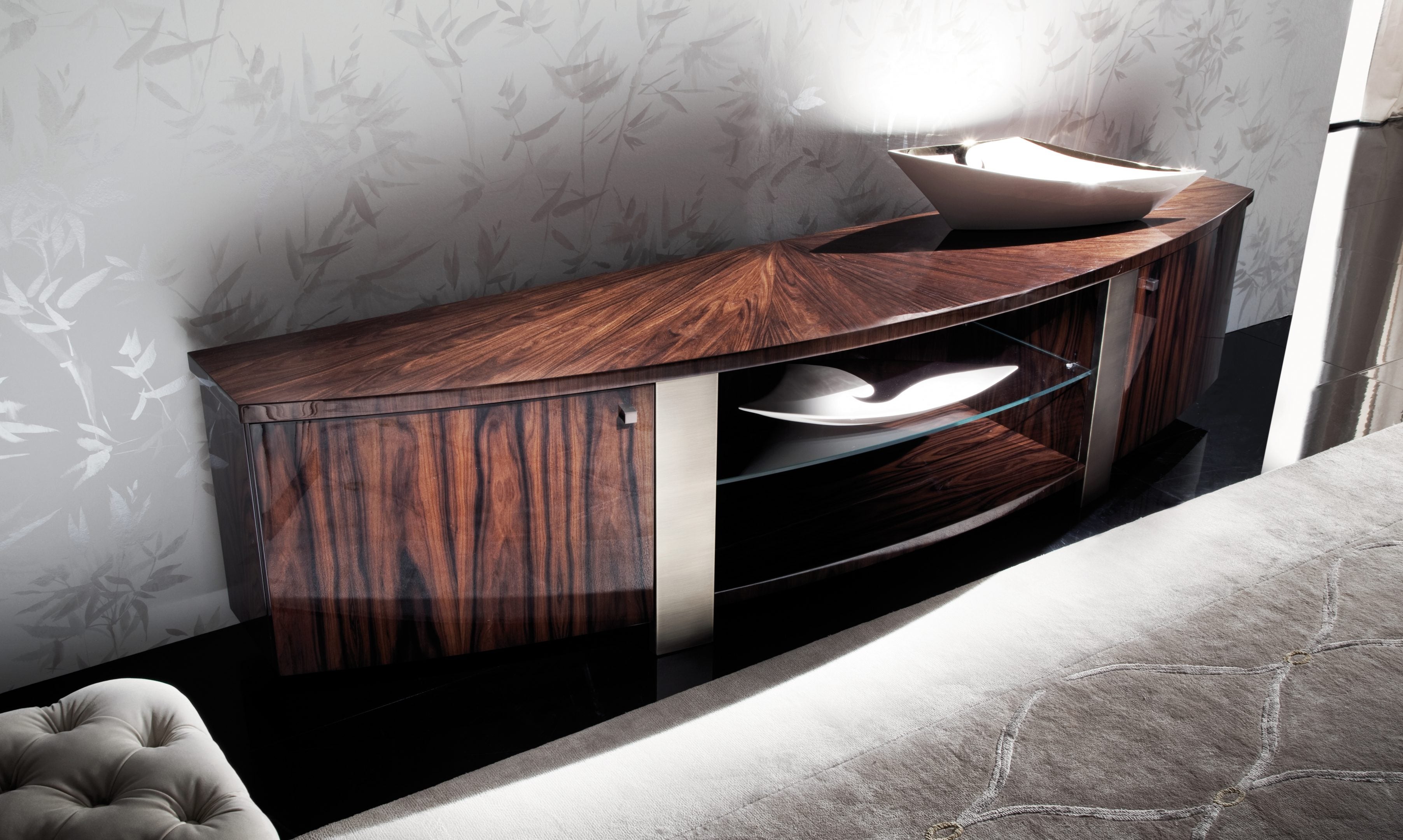 COLISEUM TV UNIT base2