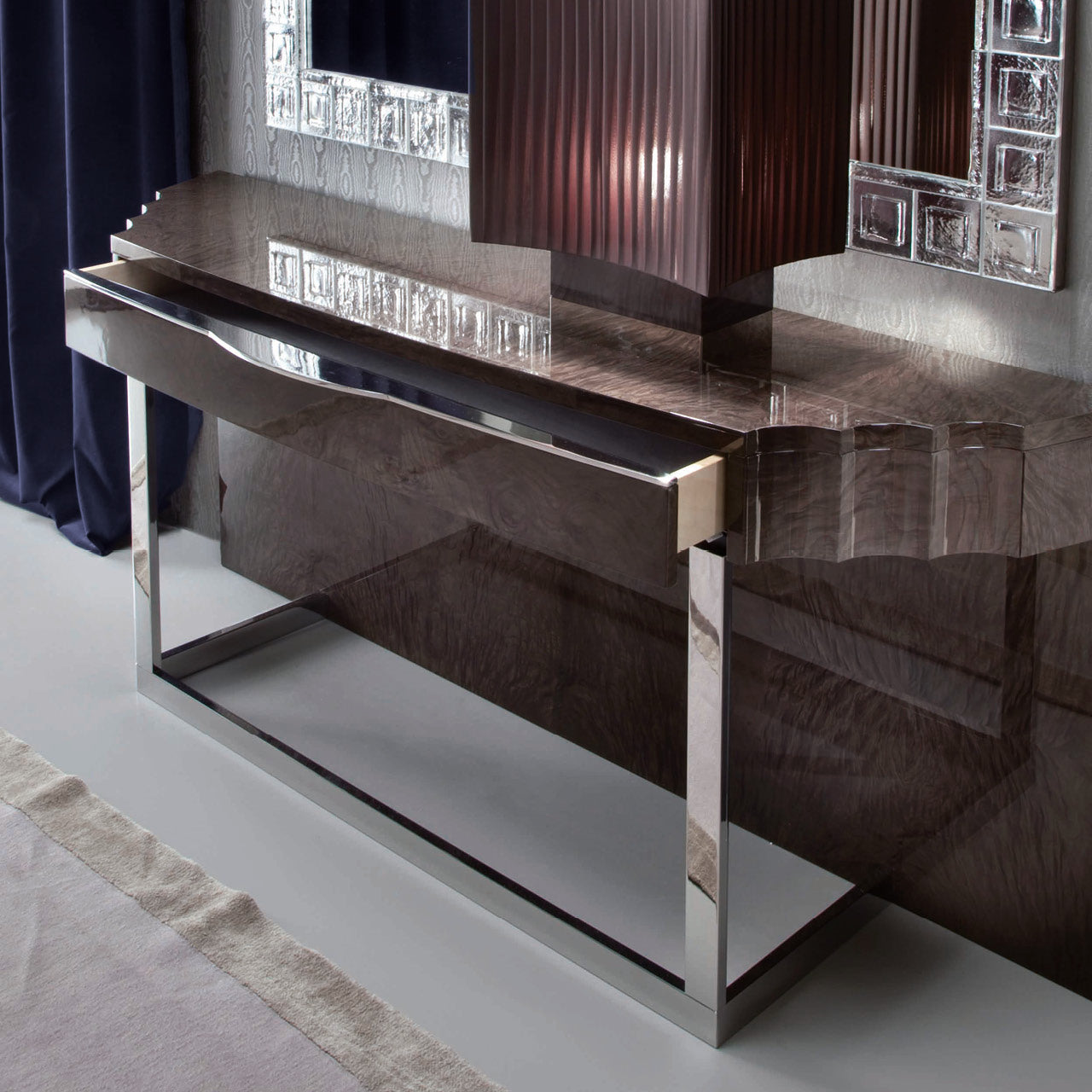 Shop Luxury Italian Console Table s – Sovereign Interiors