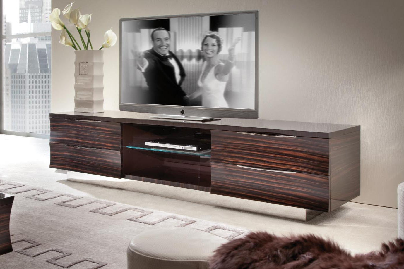 DAYDREAM TV UNIT base2