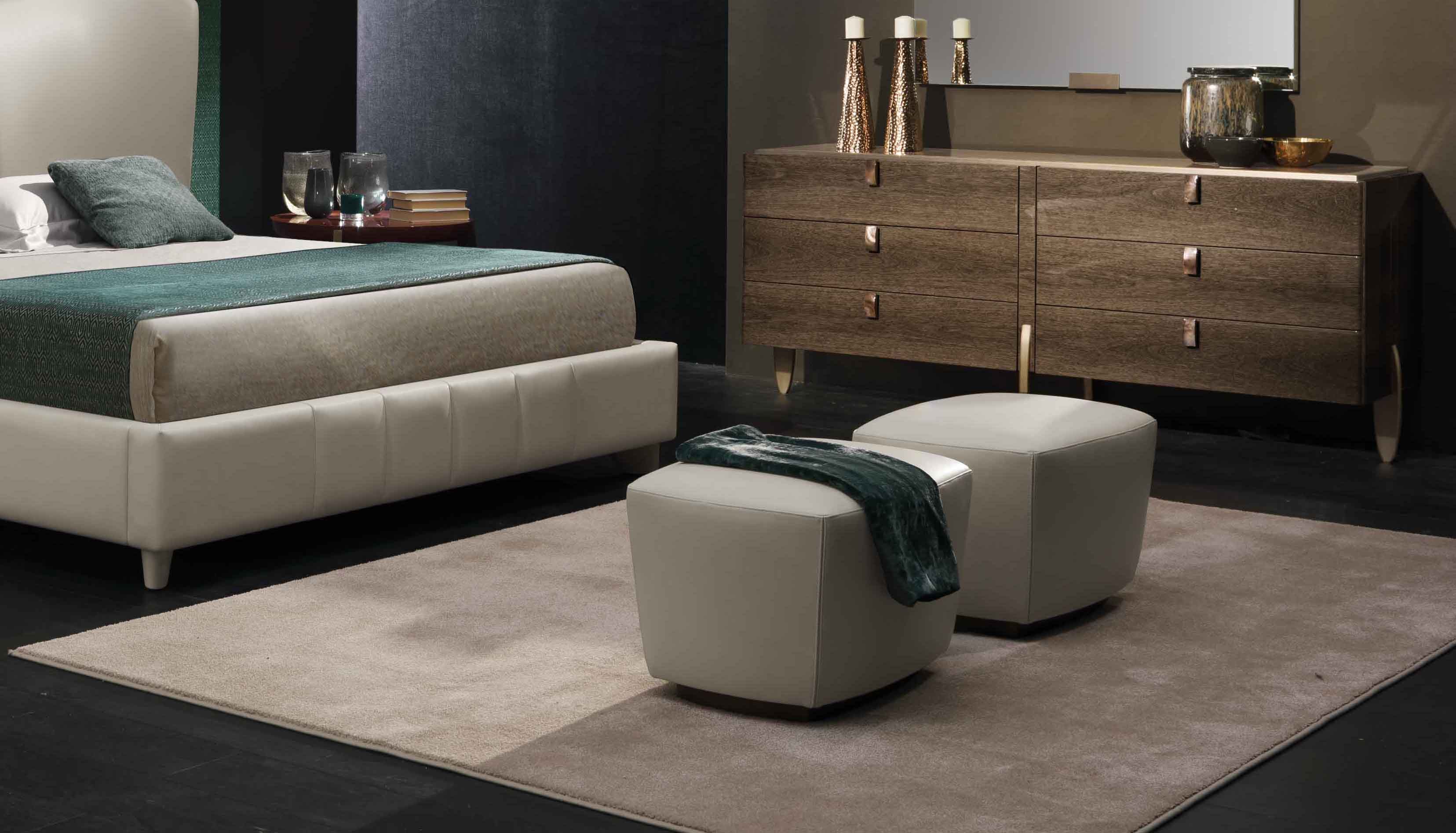 Fashion Affair ottoman1