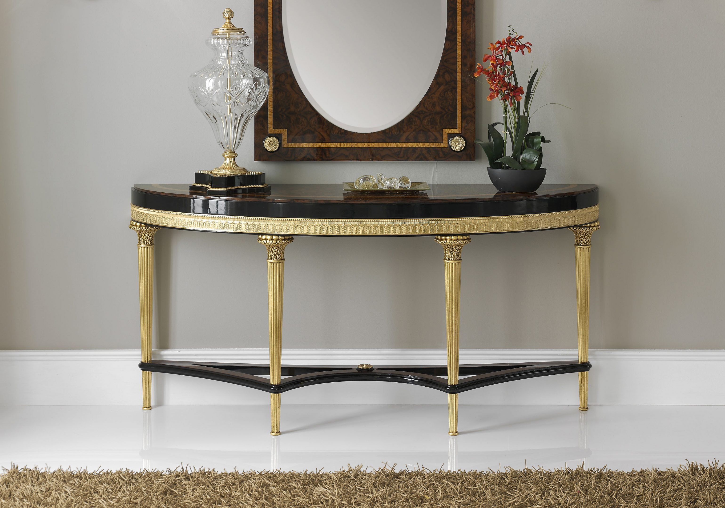 LE MARAIS console1