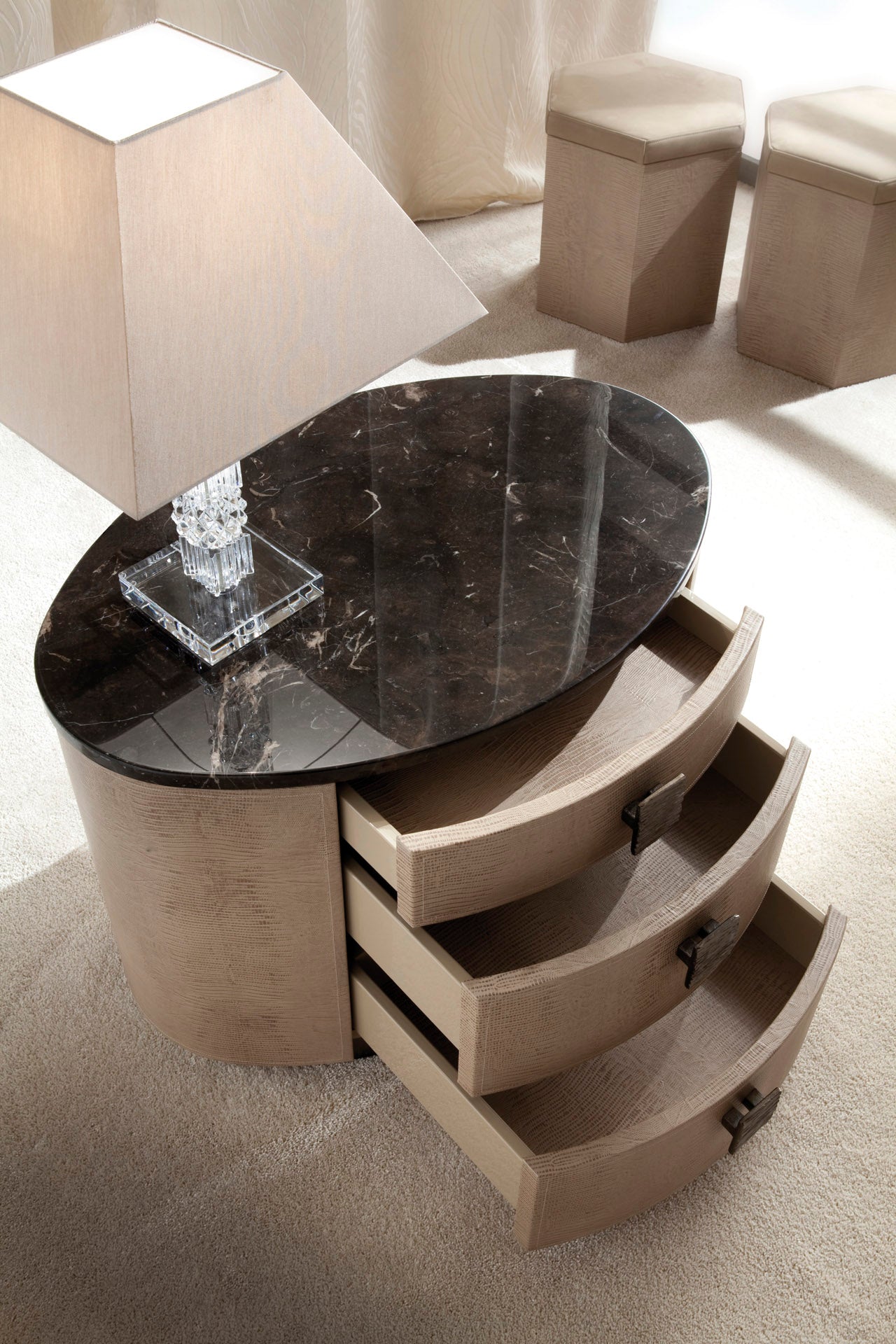 LIFETIME bedside table1