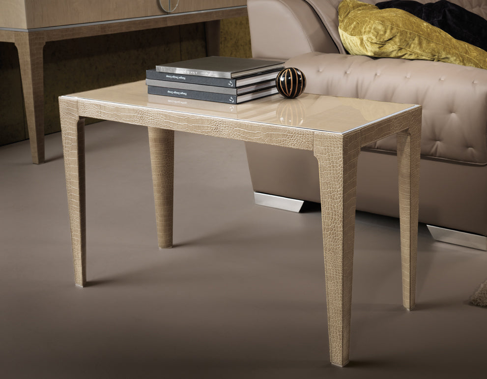 M PLACE side table a