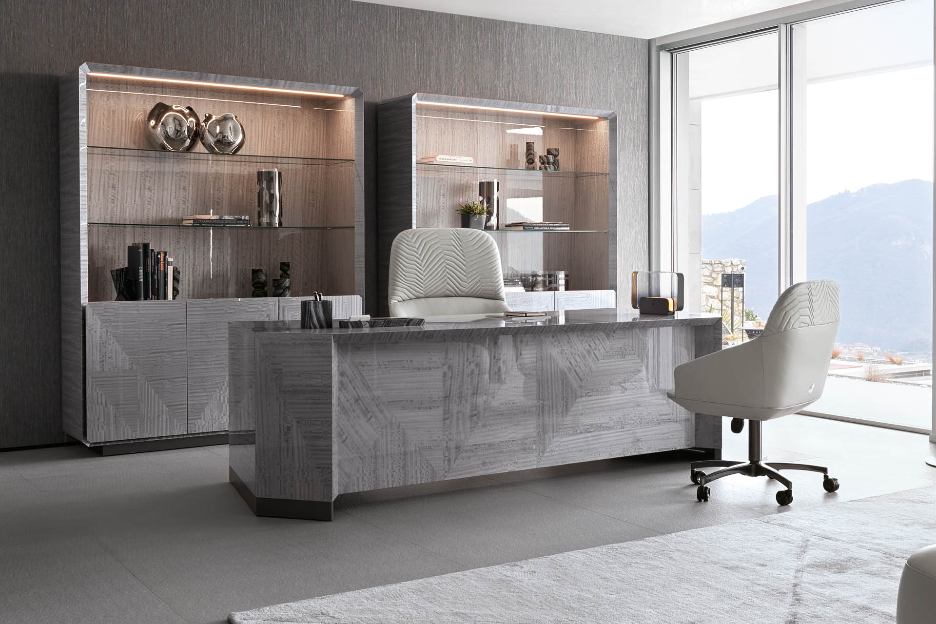 Moonlight_guest_chair6