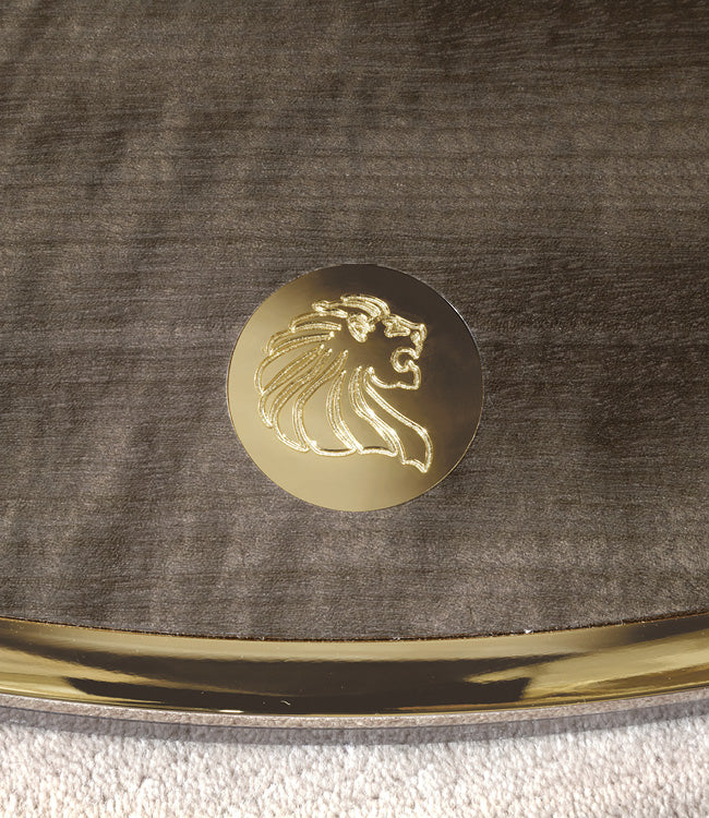 round_metal_base_table4